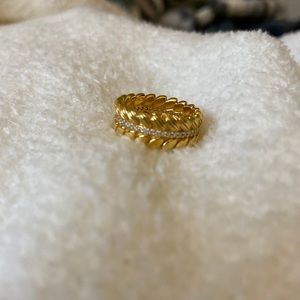 RETIRED gold Pandora ring